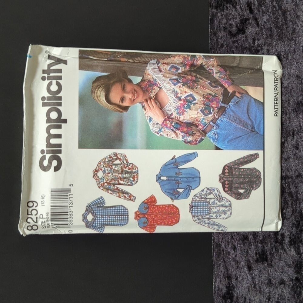 Simplicity 8259 Vintage Unused/Uncut Women's Shirt Sewing Pattern Size 12-16